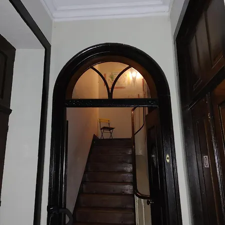 Hostel Dans L'atelier Unidade Porta Nova