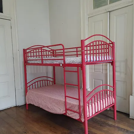 Dans L'atelier Unidade Porta Nova Hostel