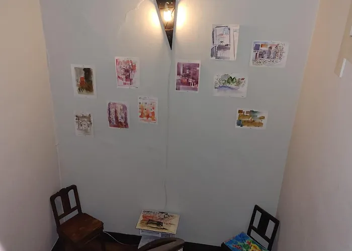 Hostal Dans L'atelier Unidade Porta Nova *