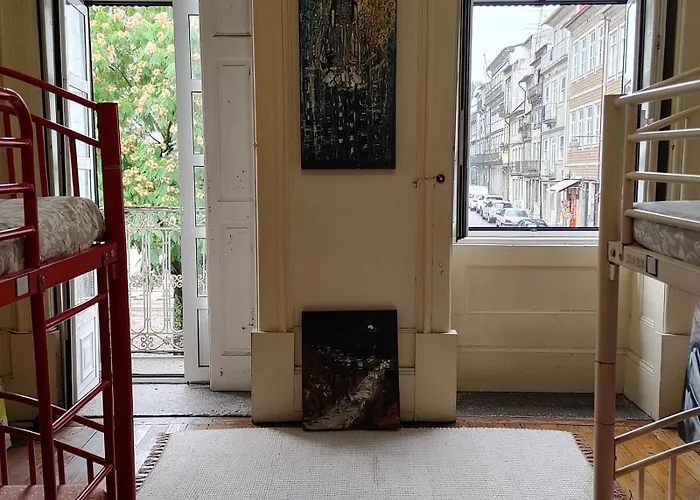 Dans L'atelier Unidade Porta Nova Hostal Braga