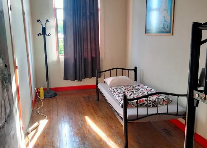 Hostal Dans L'atelier Unidade Porta Nova Braga