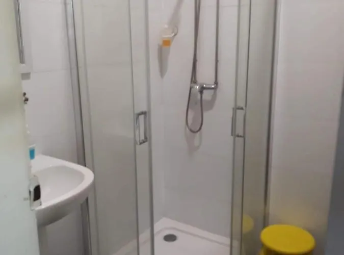 Dans L'atelier Unidade Porta Nova Hostal *